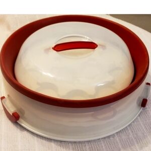 Collapsible cupcake carrier